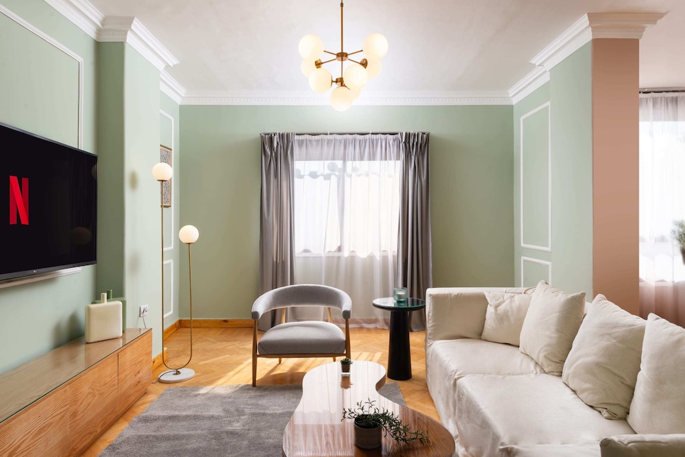 Xuru Stays I The 2 BDR Sterling Residence 5 min to CAI Airport
