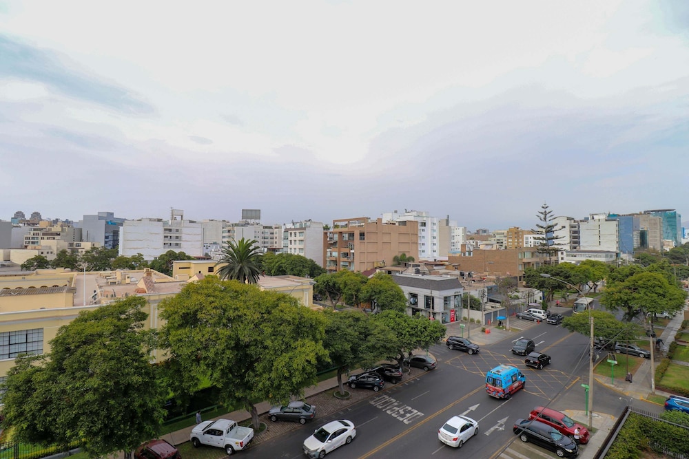w Classy 2BR in Miraflores