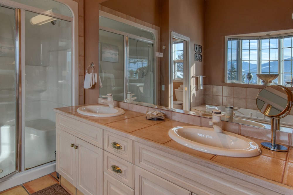 Fairmont Creek Property Rentals Marble Canyon