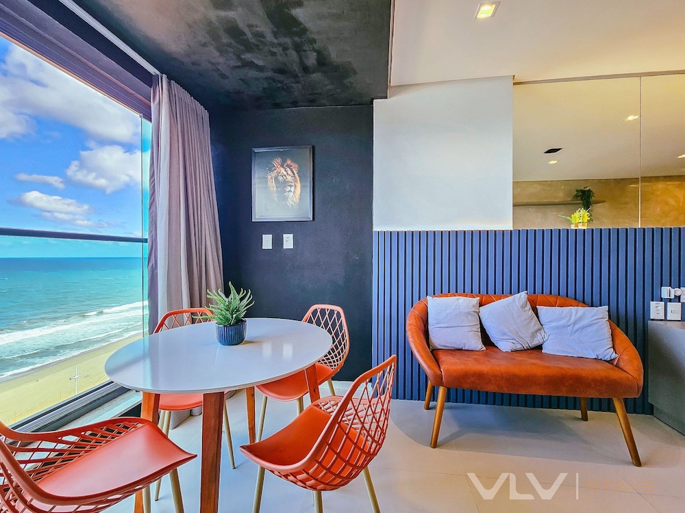 Art Studio by VLV Stays