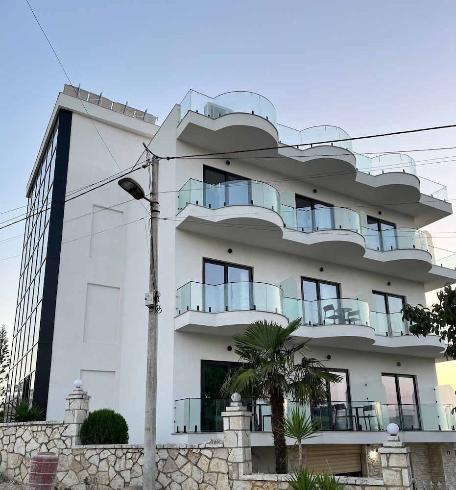 BELSAR Hotel