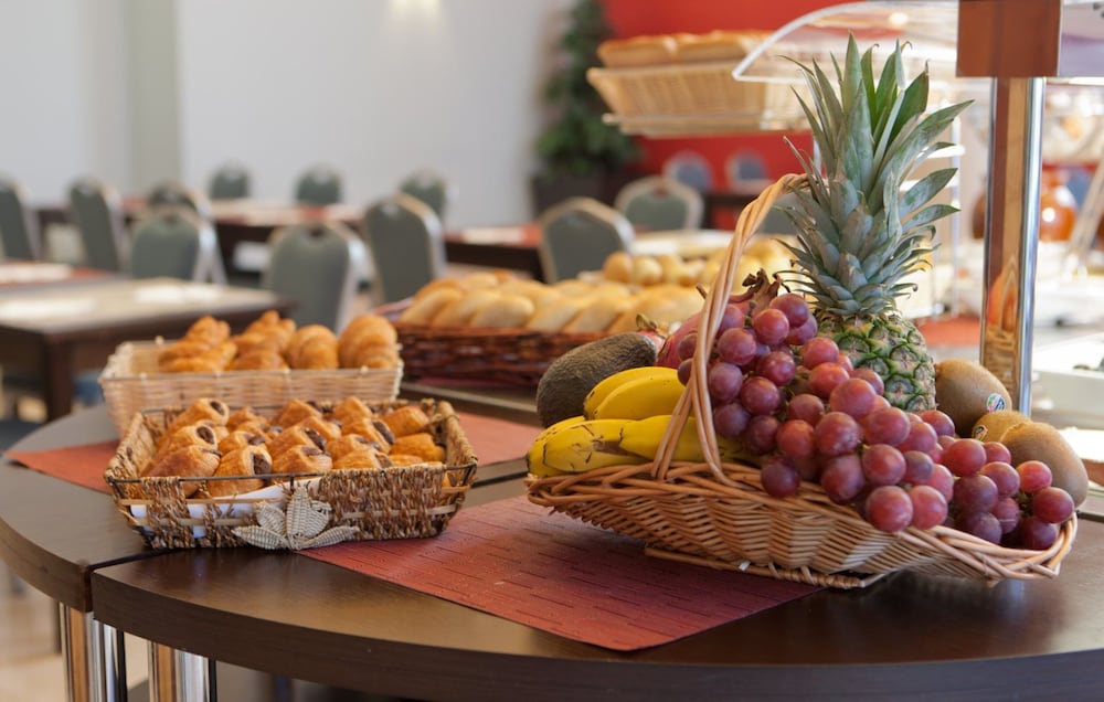 Torrejon de Ardoz Vacations - Hotel Porcel Avant - Property Image 3