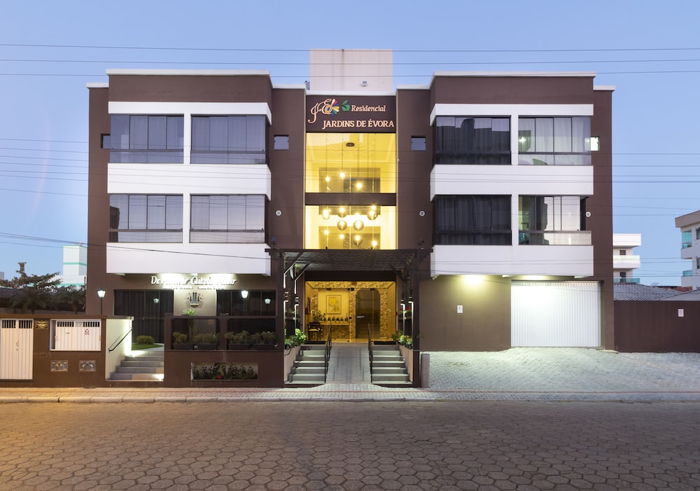 Apartamento Studio - 303 - 23