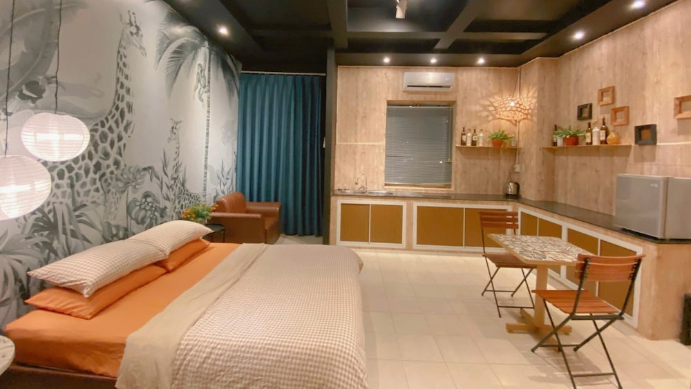 Island Sunrise Condos by Hosteeva