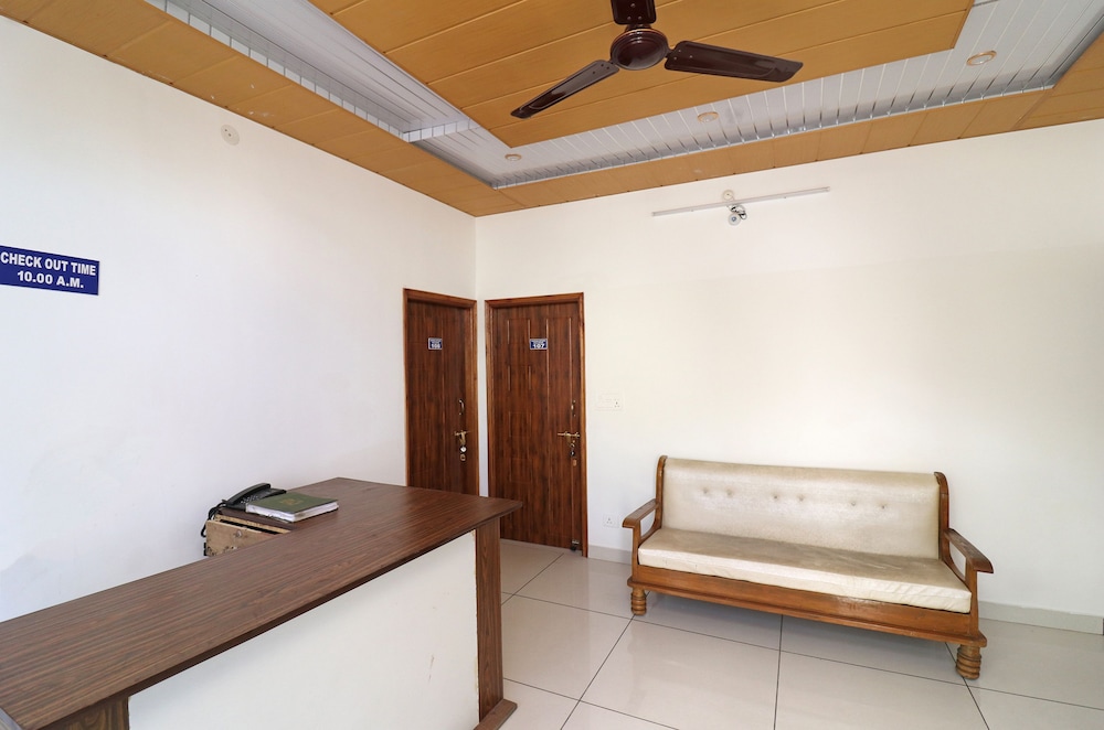 OYO 24137 Hotel Himalayan Village view 5