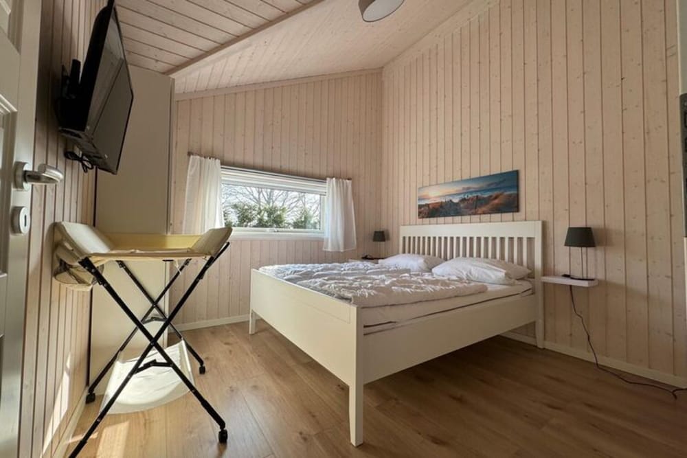 Ferienhaus mit Pool und Sauna am Duemmer See