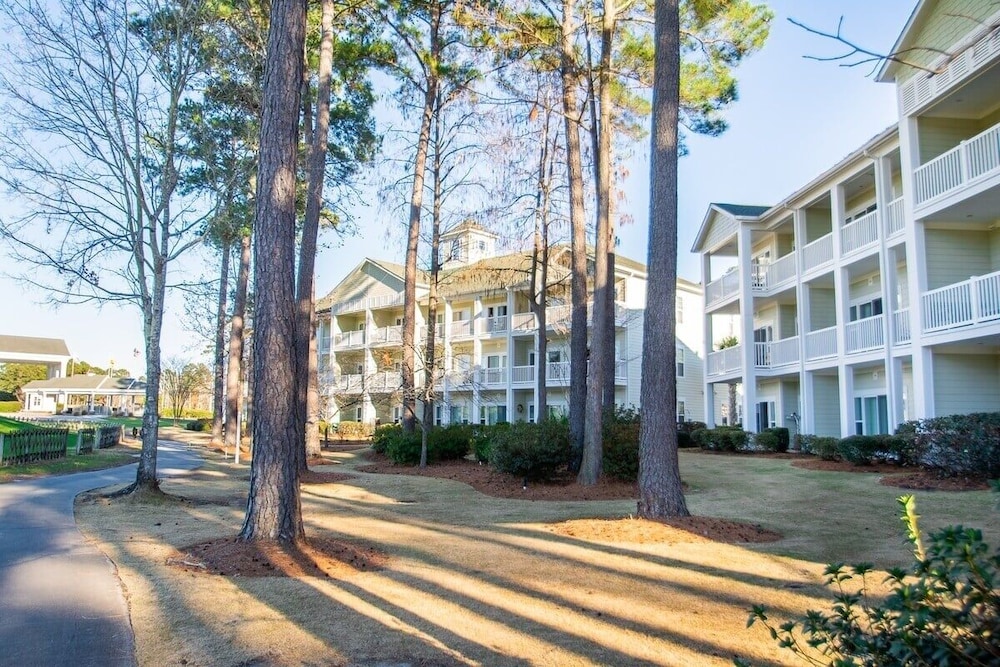 World Tour 104-206a 3 Bedroom Condo