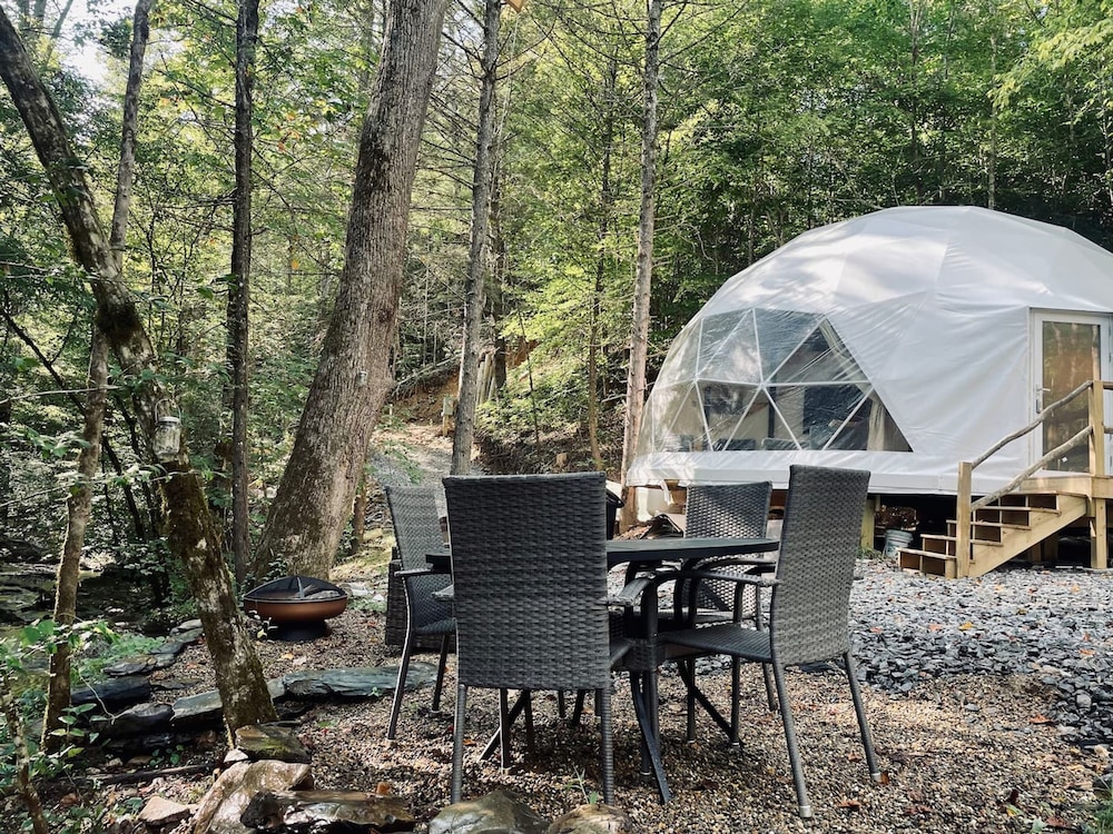 Moonshine Hollow Dome by Rafting