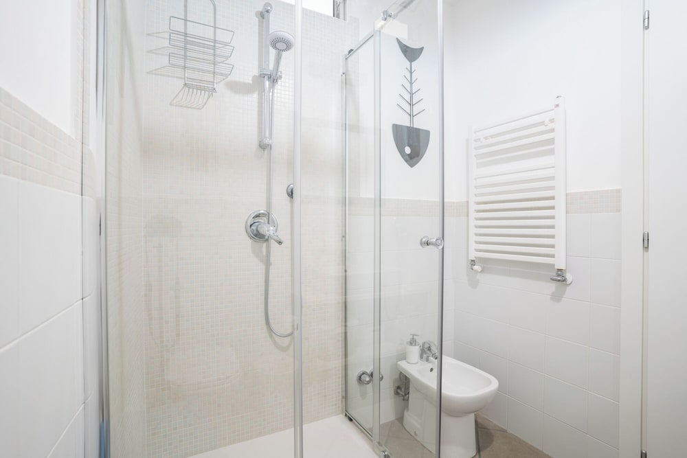 Two Bedrooms Apt In Sorrento Center With Balcony