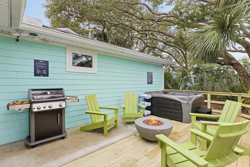 Beach Bungalow 1blck to Beach w/ Hot Tub & Game Room Haven Grove by Avantstay