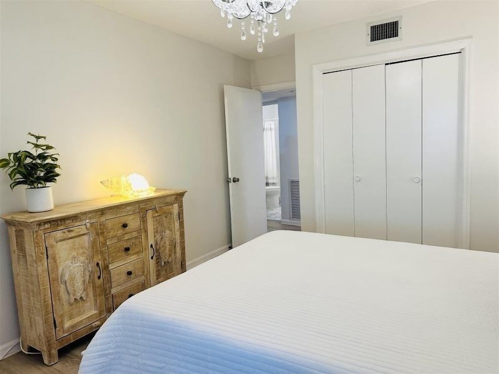 854 S Fletcher 2 Bedroom Home