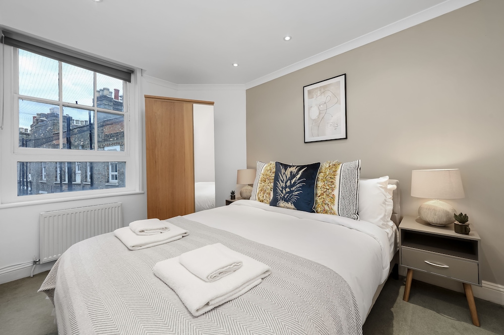 The Old Street Apartment