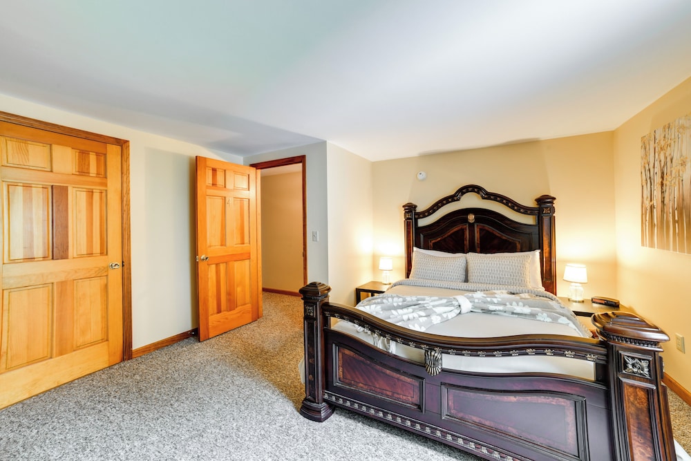 Hike & Baseball Near Cooperstown: Home on 30 Acres