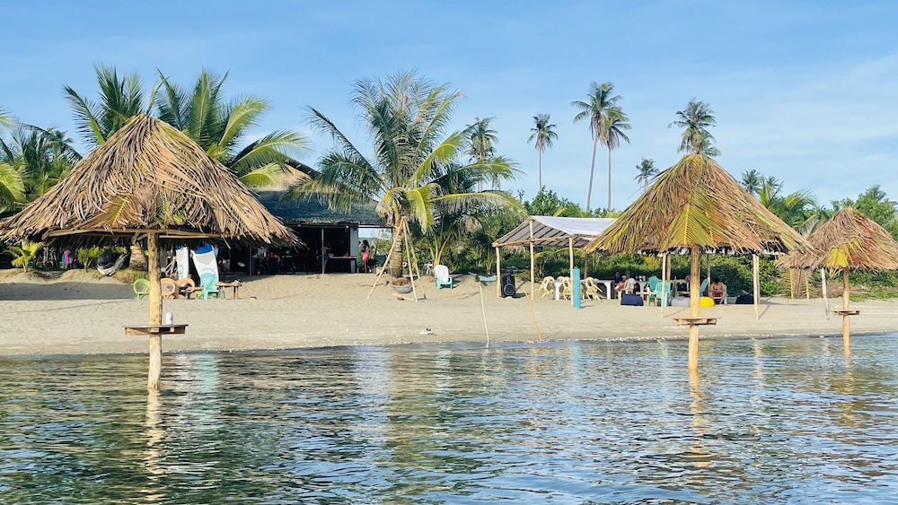 Footprints Beach Resort 125