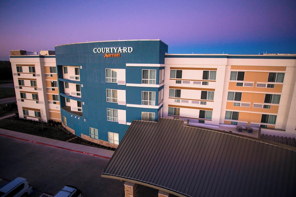 Dallas Vacations - Courtyard by Marriott Dallas Midlothian-Midlothian Conf Ctr - Property Image 1
