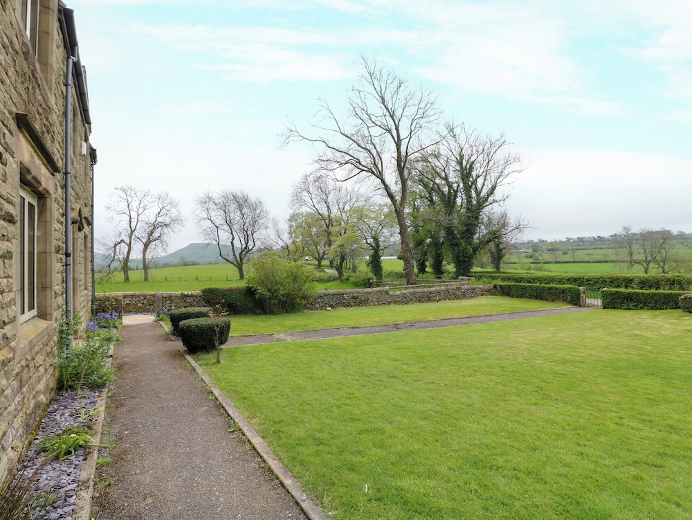 Upper Hurst Farmhouse