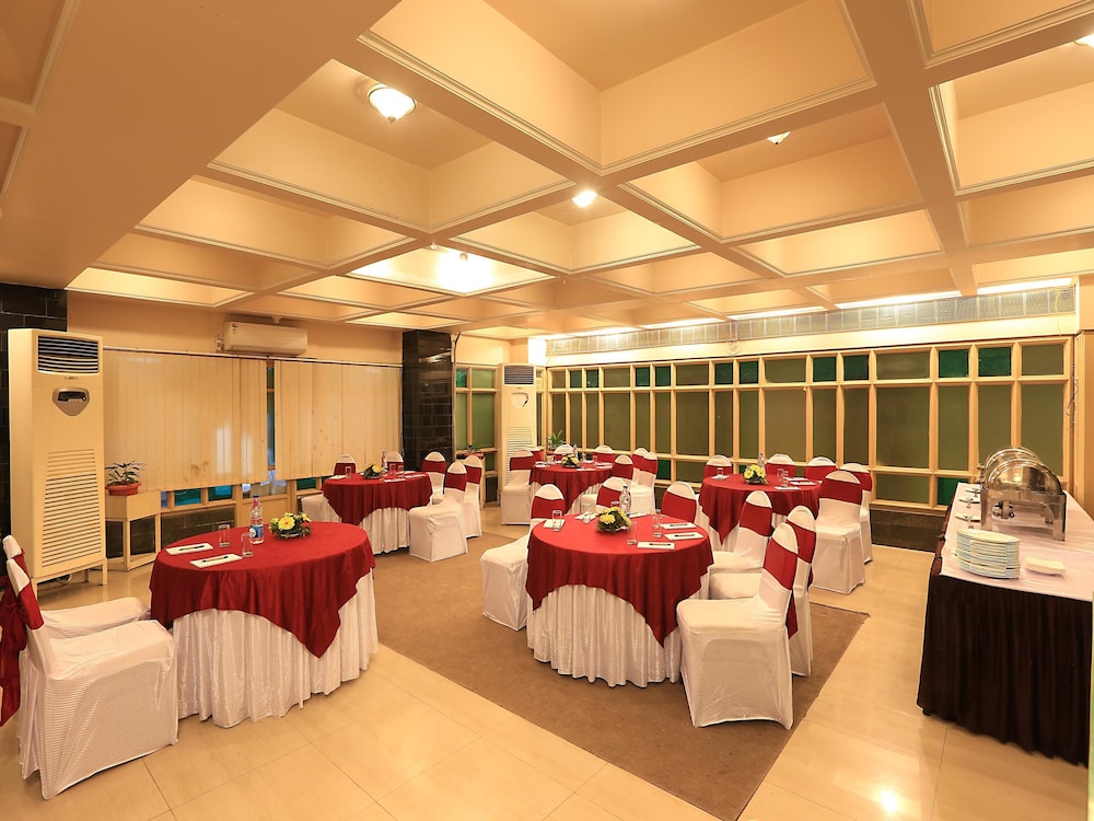 meeting & event spaces
