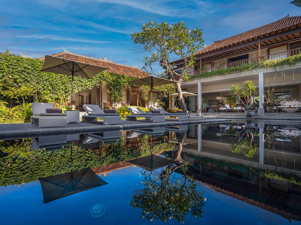 Mandalay Villas