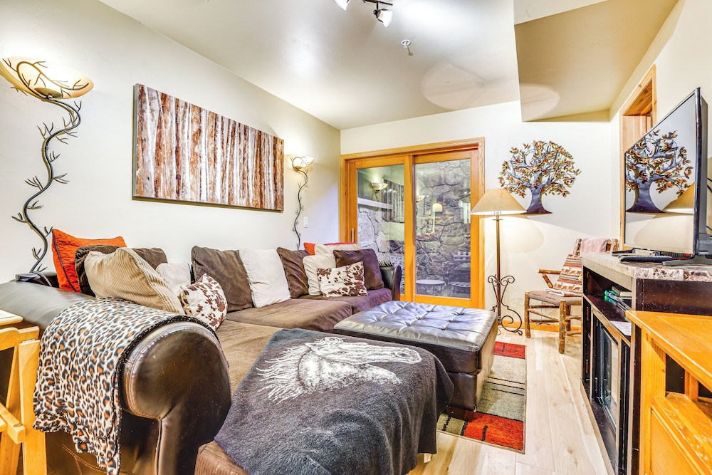 Vail Ski-in/ski-out Condo: Pool, Hot Tub & Sauna