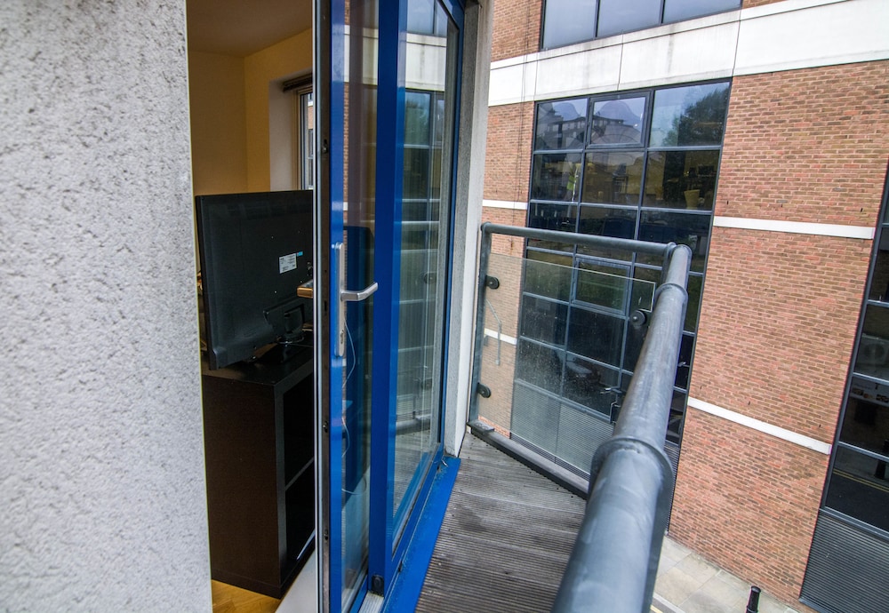 Apartment Wharf – Cuba Street