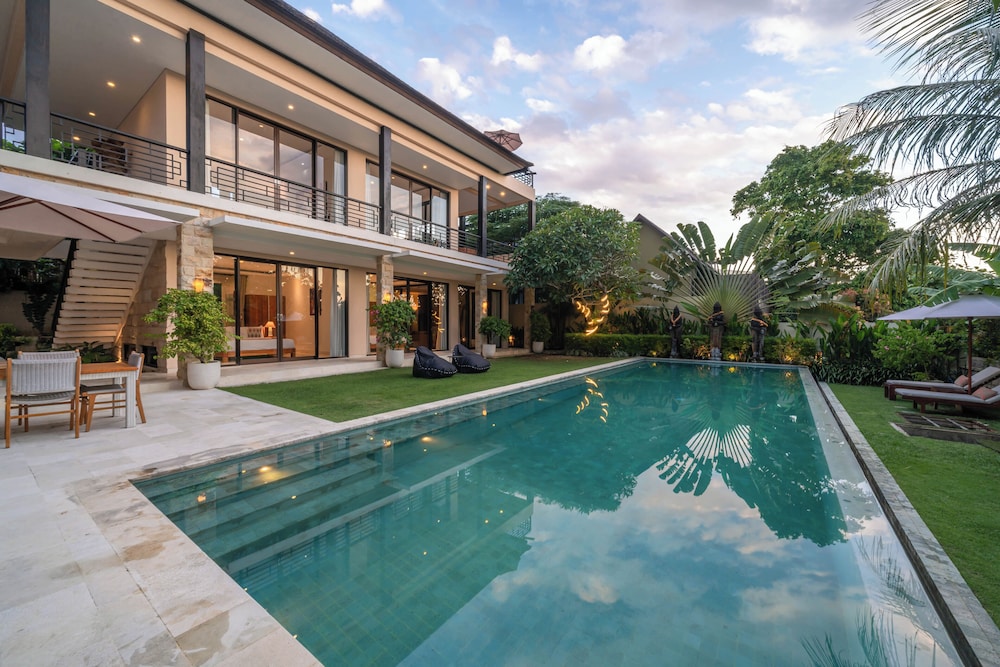 Luxury Beach Canggu