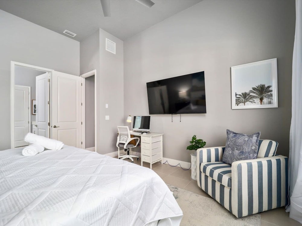 Seabliss Steps to the Beach Pool Home 4 4 5 new