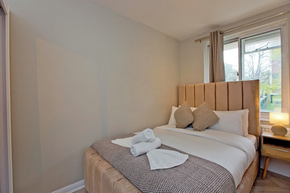 Imperial Leinster Garden Apartment