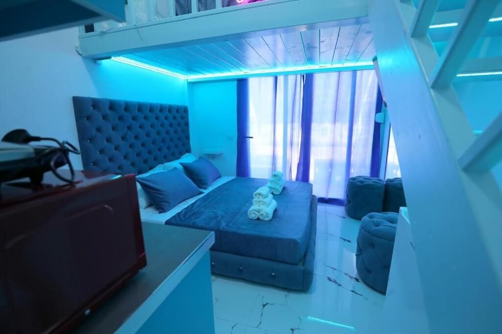 Romance Apartment