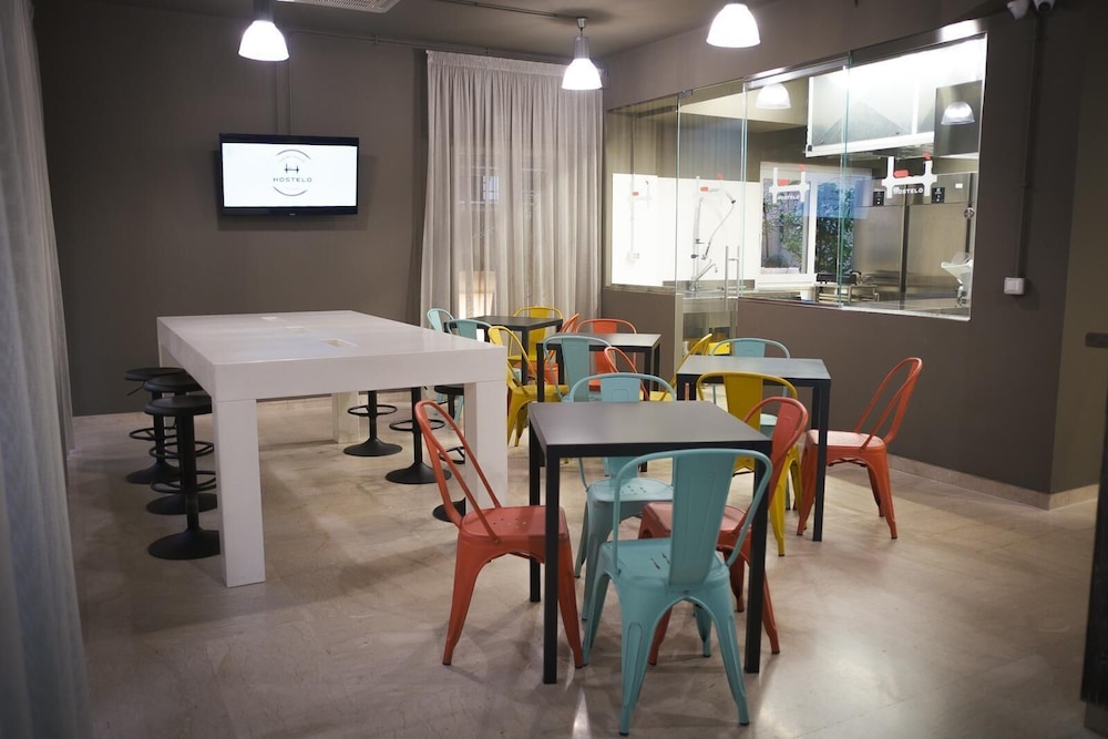 Hostelò Luxury Hostel