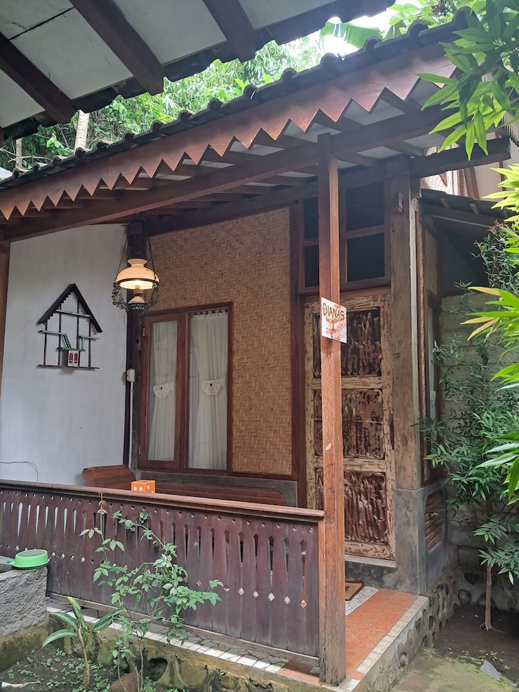Diana's Homestay