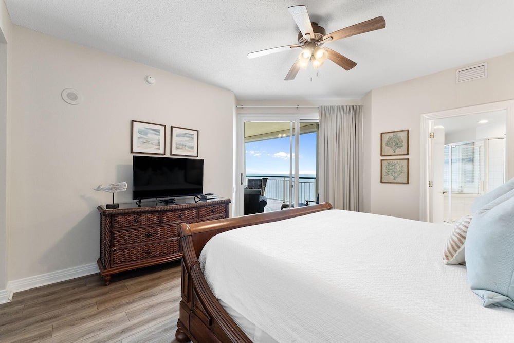 Beach Colony Tower 11A
