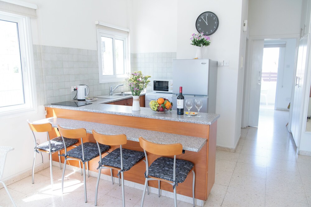 Themis Apartments
