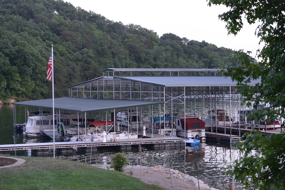 Blue Water Resort