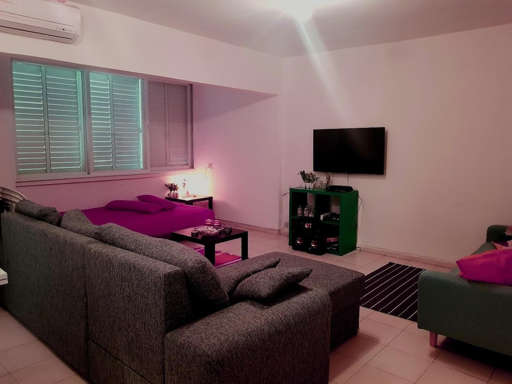 Herzelya Getaway
