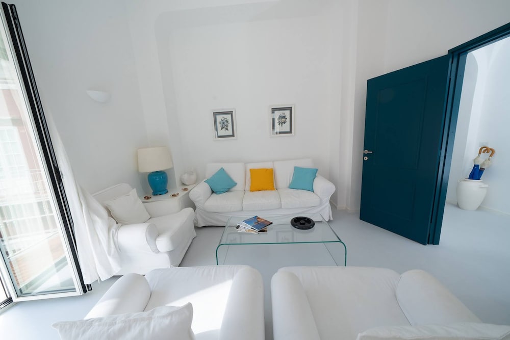 Cocor Capri by Elite Villas