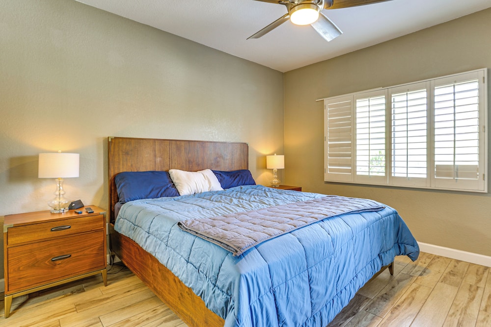 Golf Getaway 1 Mi to Old Town: Pueblo Verde Condo!