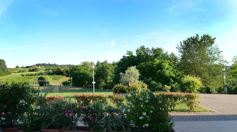 Monferrato Resort