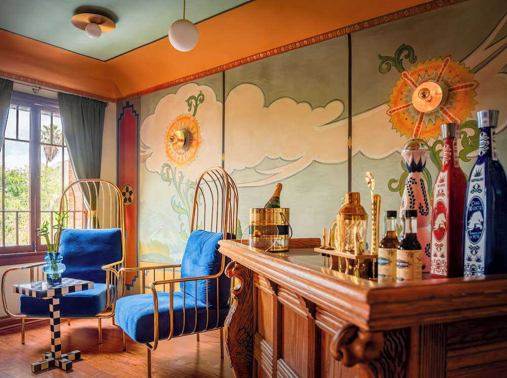 The Nirvana Apartment Hotel - Image 5
