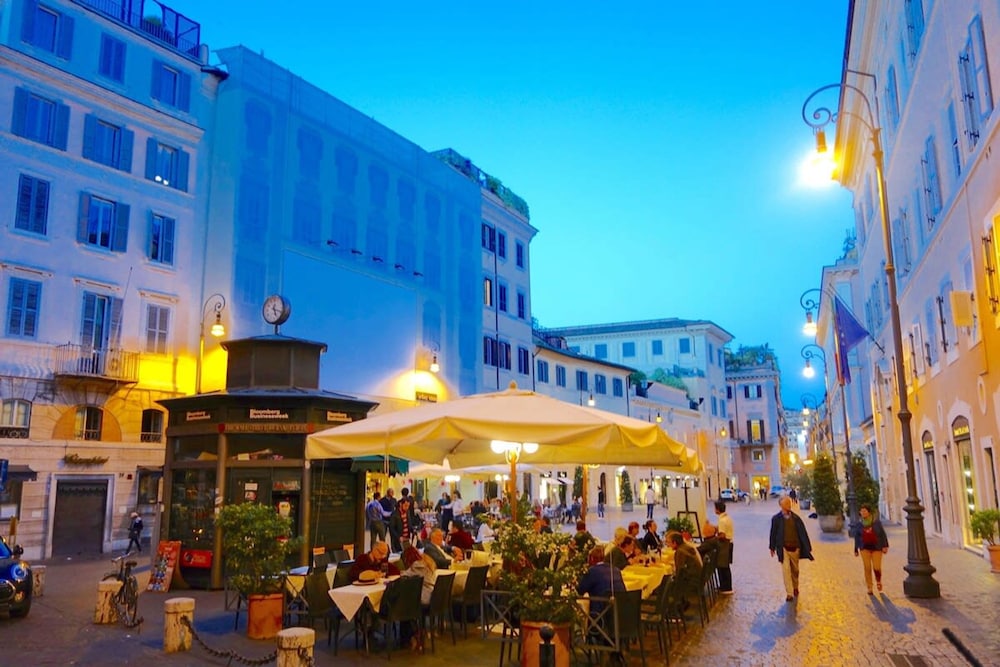 New Listing La Magnolia A C Balcony Office Piazza Navona Spanish Steps