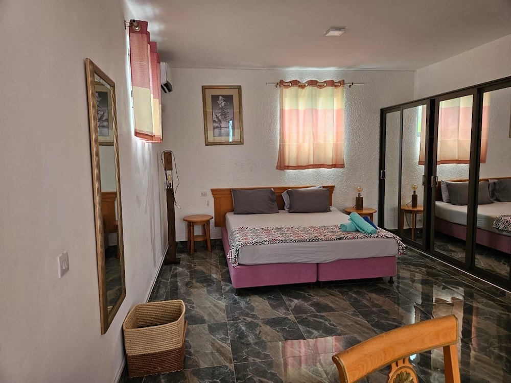 Spacious 4-bed Villa in Flic en Flac Roof top bar view 5