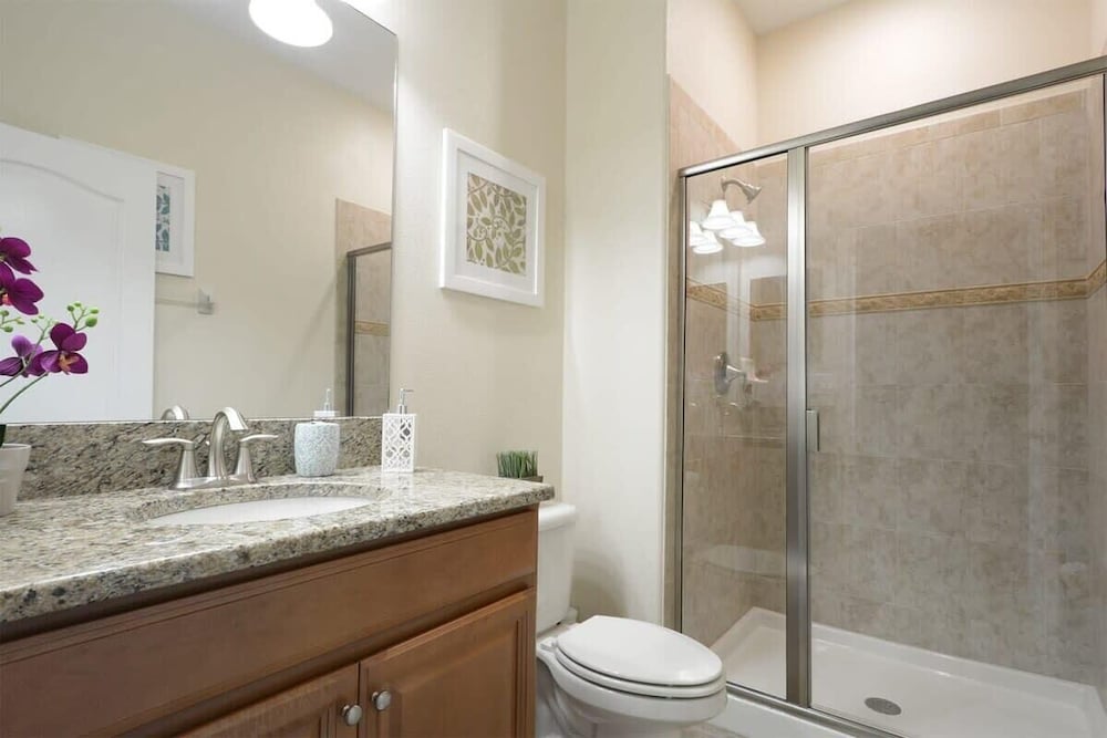 Charming 4bdr Townhome at Storey Lake Resort