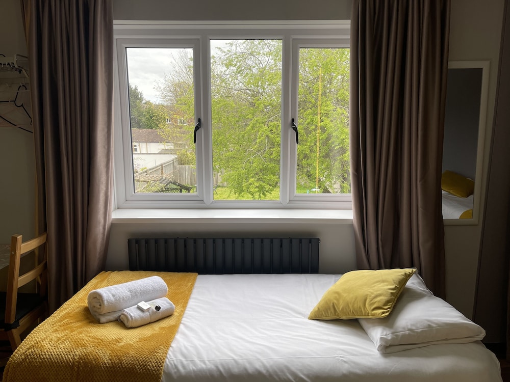 Oxford Vacations - Hollybush Guest House - Property Image 18