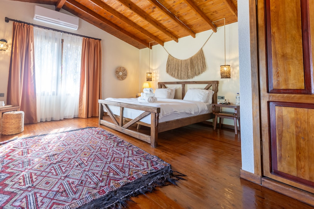 La Boheme Kabak - Image 108