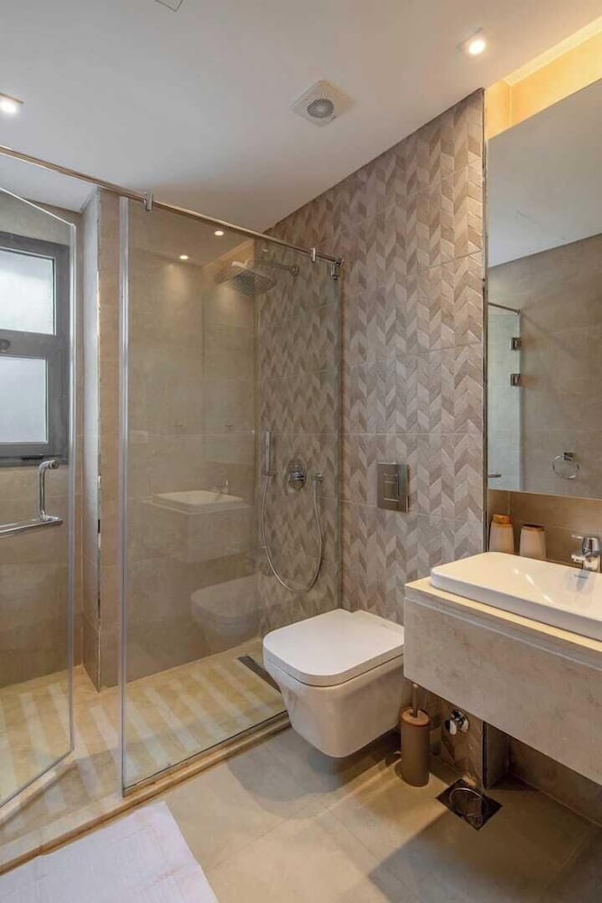 Rivera 2bedroom with Garden Eastown near EDNC Mall