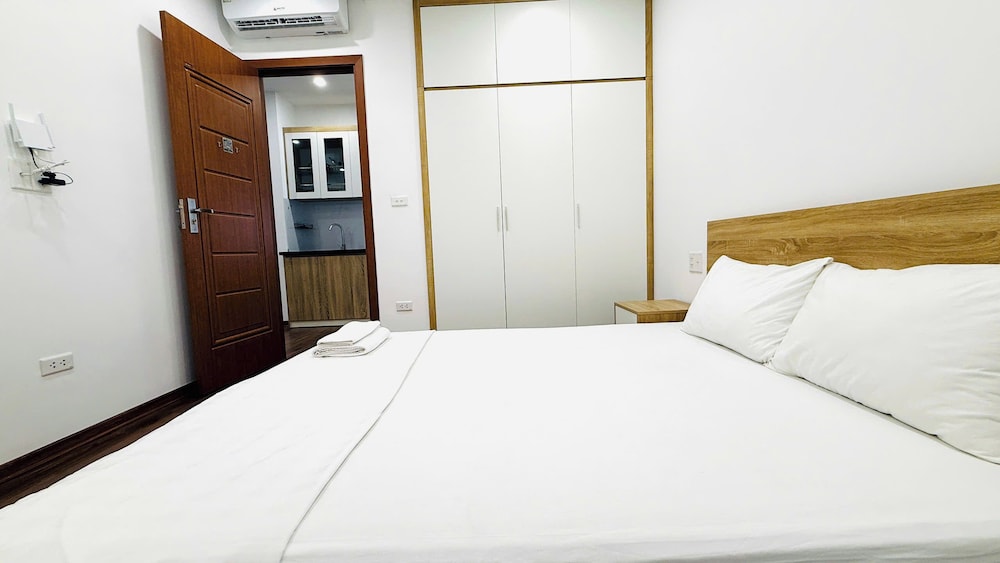 Era Apartment Thinh Hao