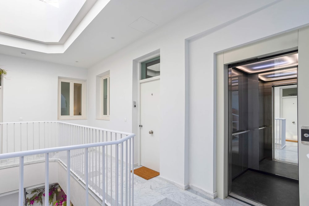 Exclusive Apartment in Cádiz. Patrocinio I