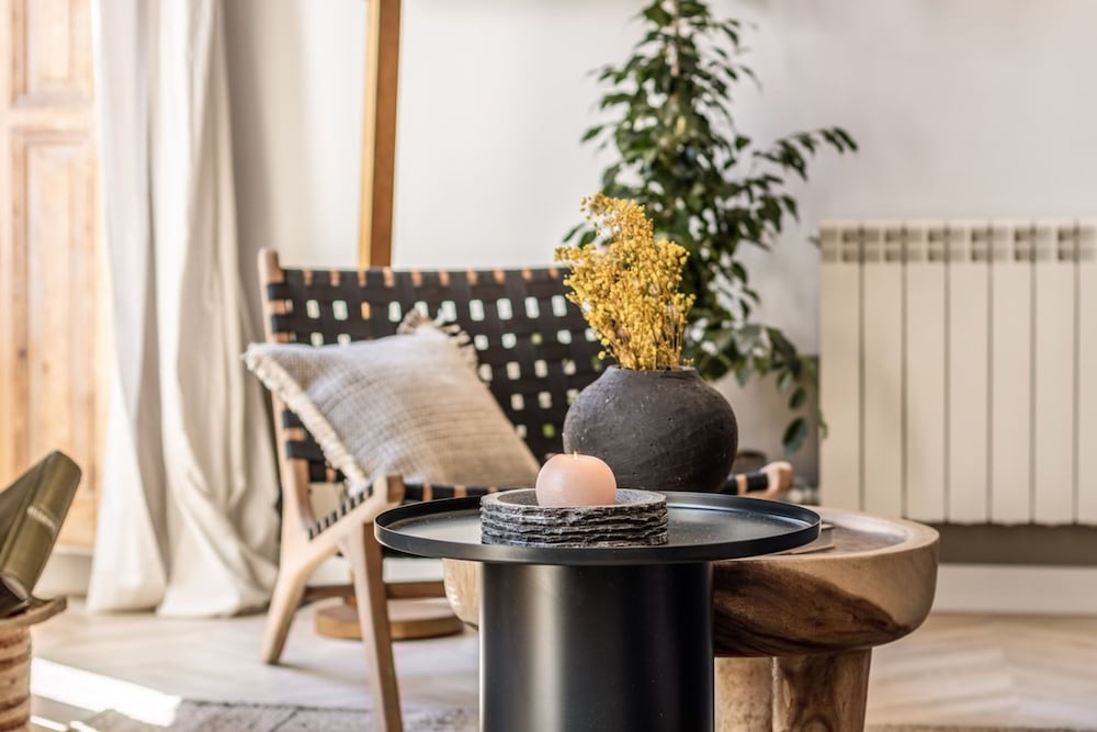 Eriste - 2 Bedrooms in Malasa a