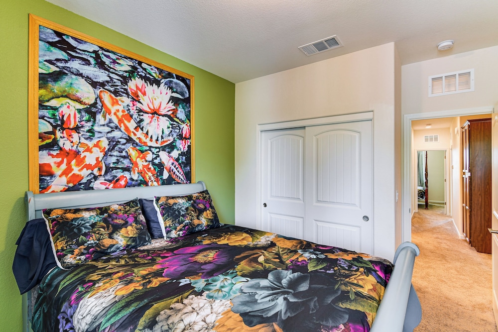 16 Mi to Lake Tahoe: Carson City Townhome