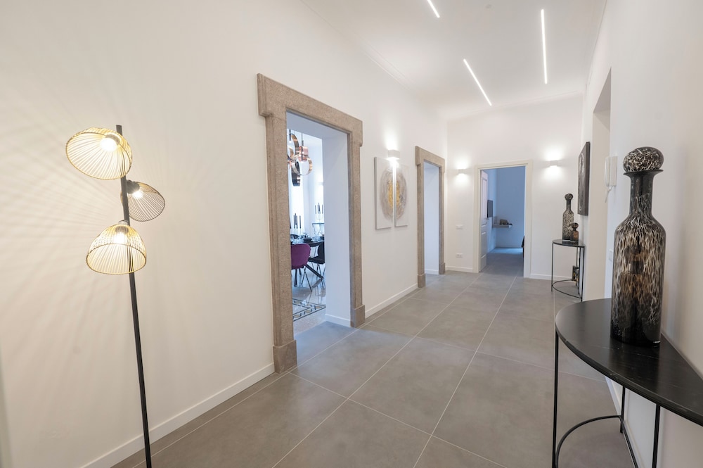 Splendor Eternal 3BR Apartment