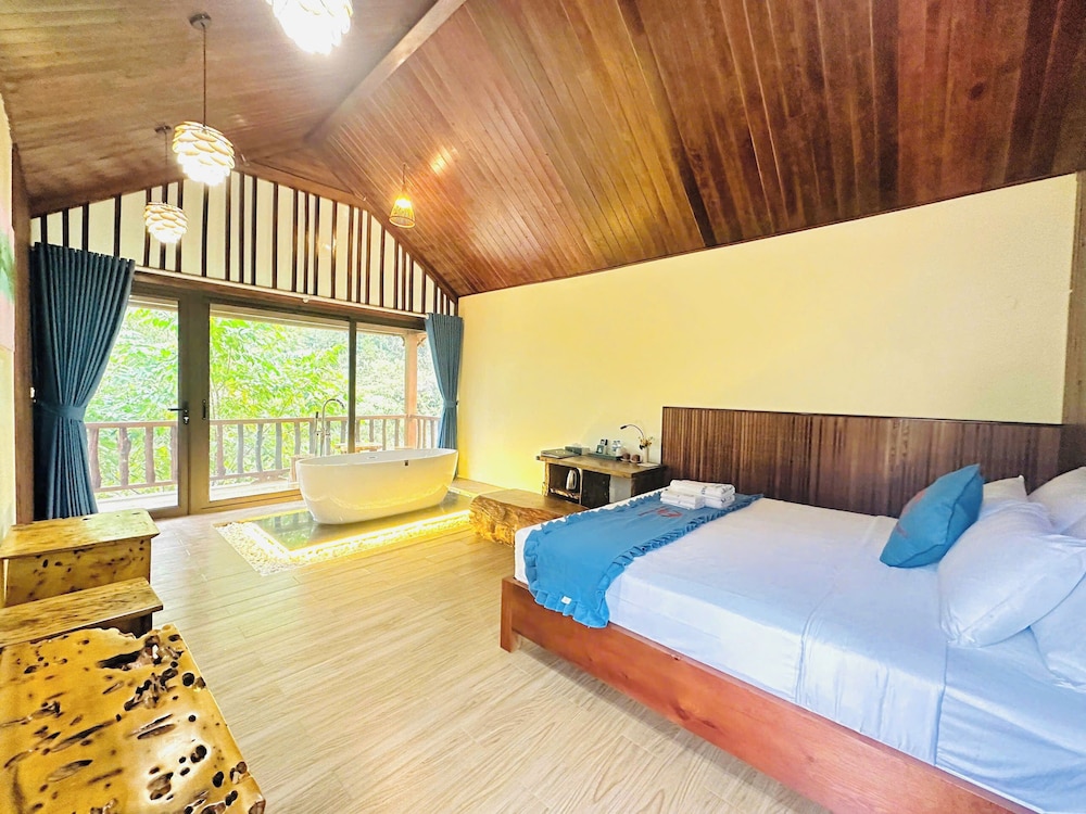 Tram Tau Eco Garden Resort & Hot spring